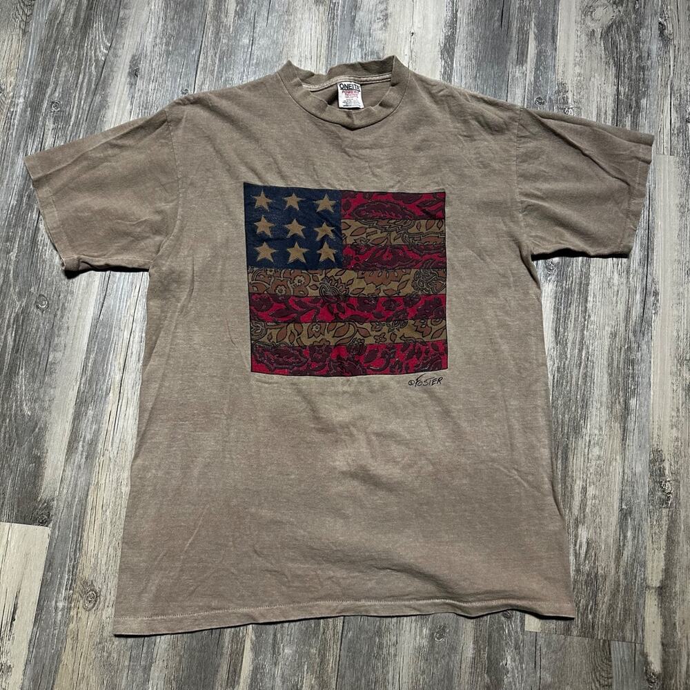 Vintage 90s Women's Large American Flag Cottage Core Crafty T-Shirt Antiqued